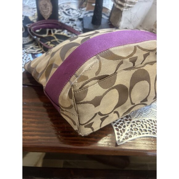 Project Bag-Coach Signature Stripe Tote Plum And Tan Bag #19046 - Picture 10 of 16